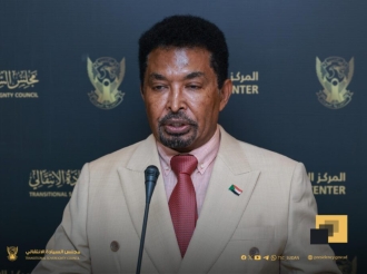 وزير سوداني يبحث عن عمل في دول خليجية